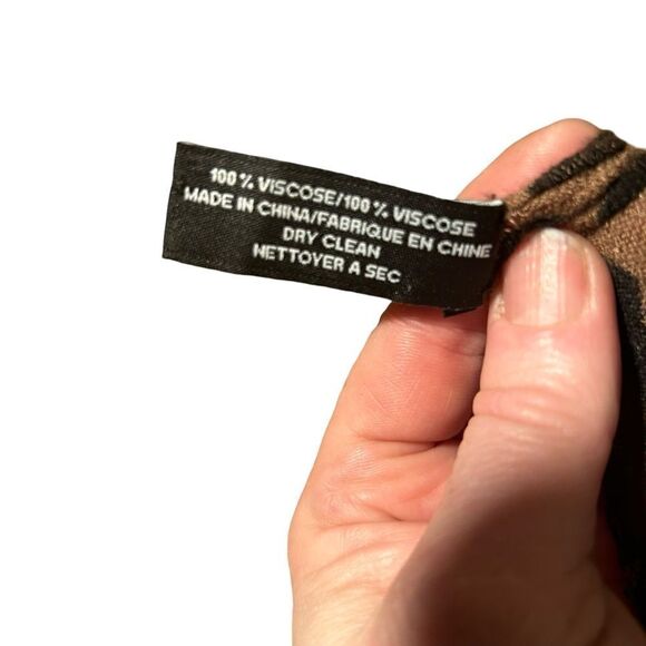 Jones New York Leopard Scarf - Picture 3 of 3